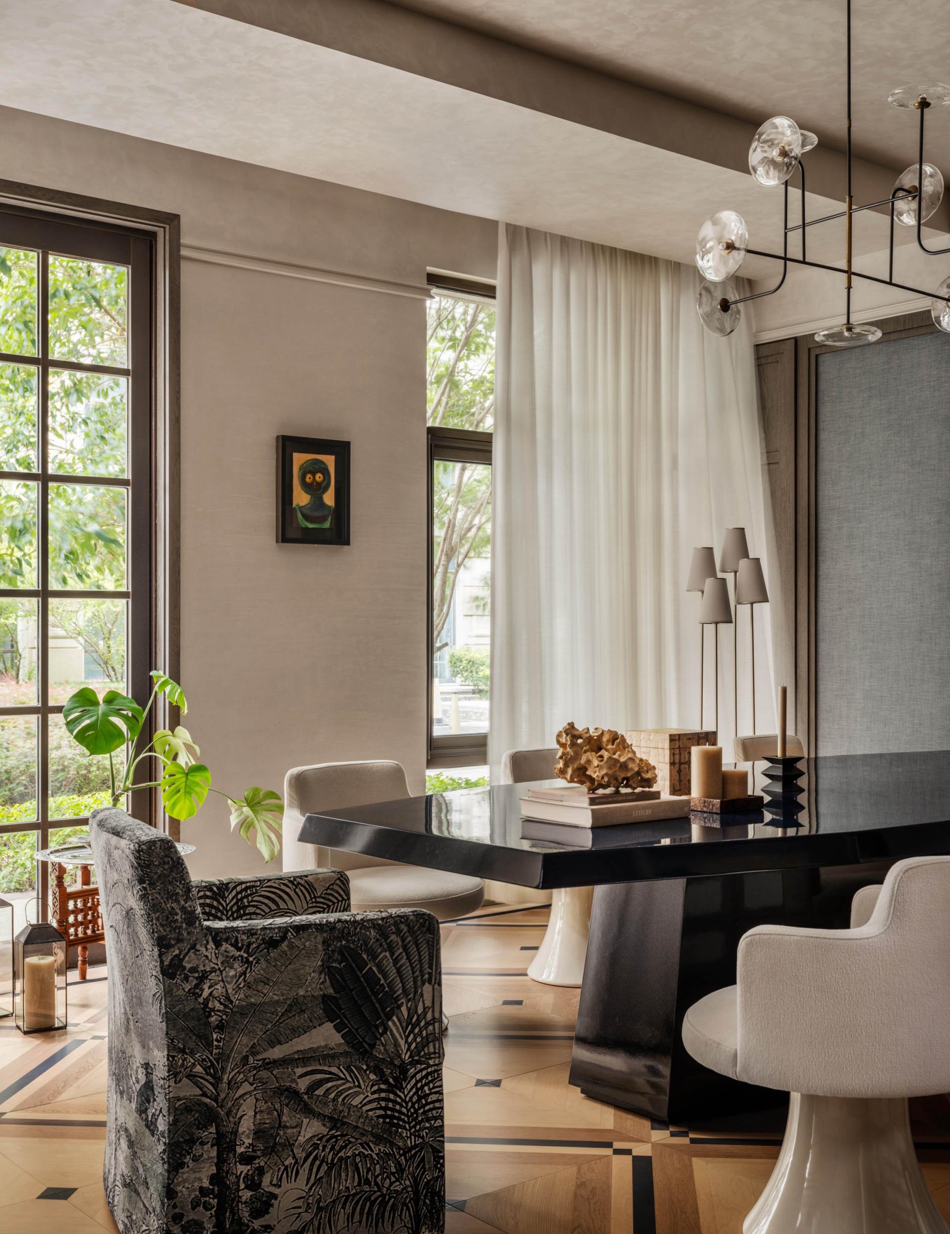 London Design Awards Winner - P&H Team House
