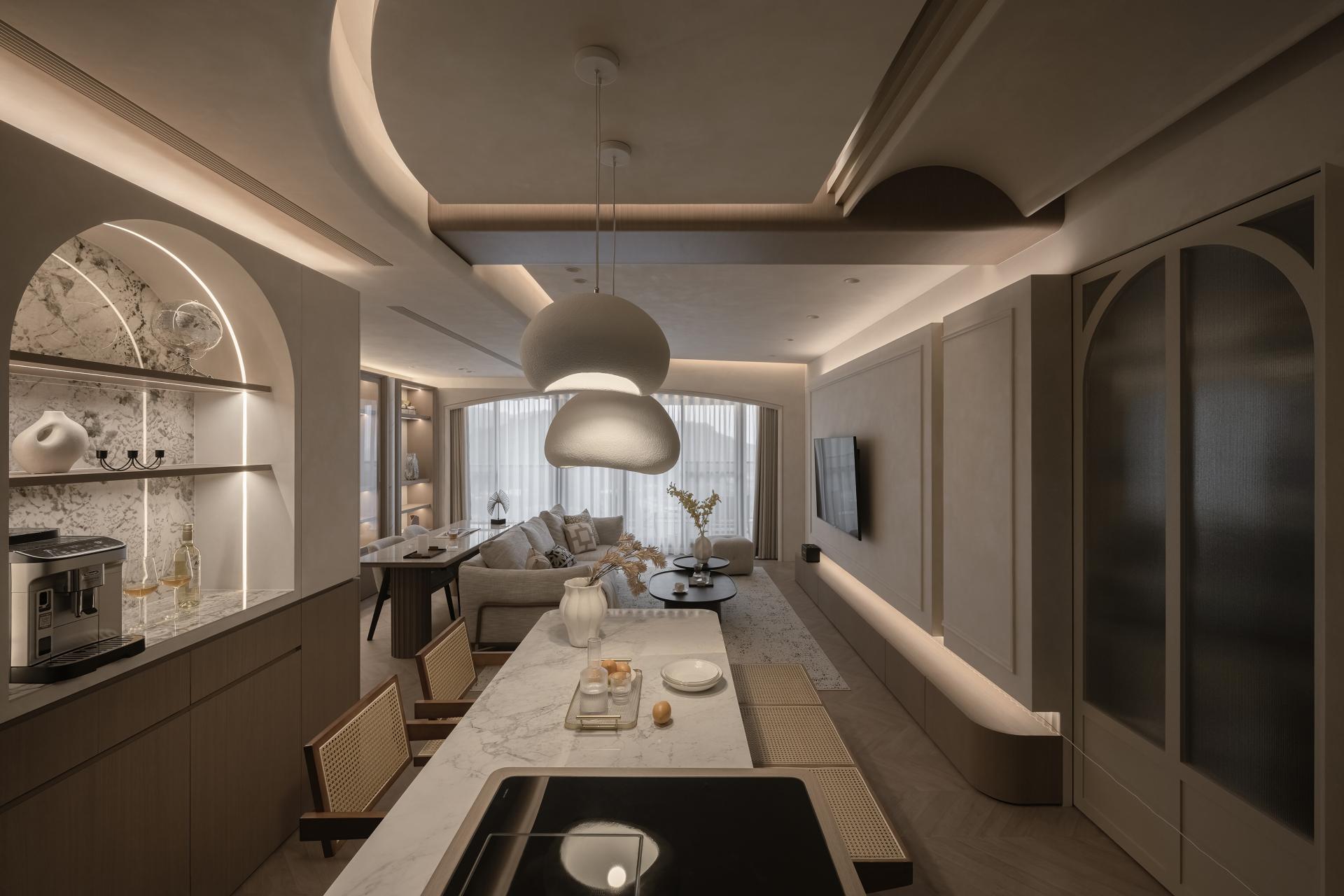 London Design Awards Winner - Misty Glow