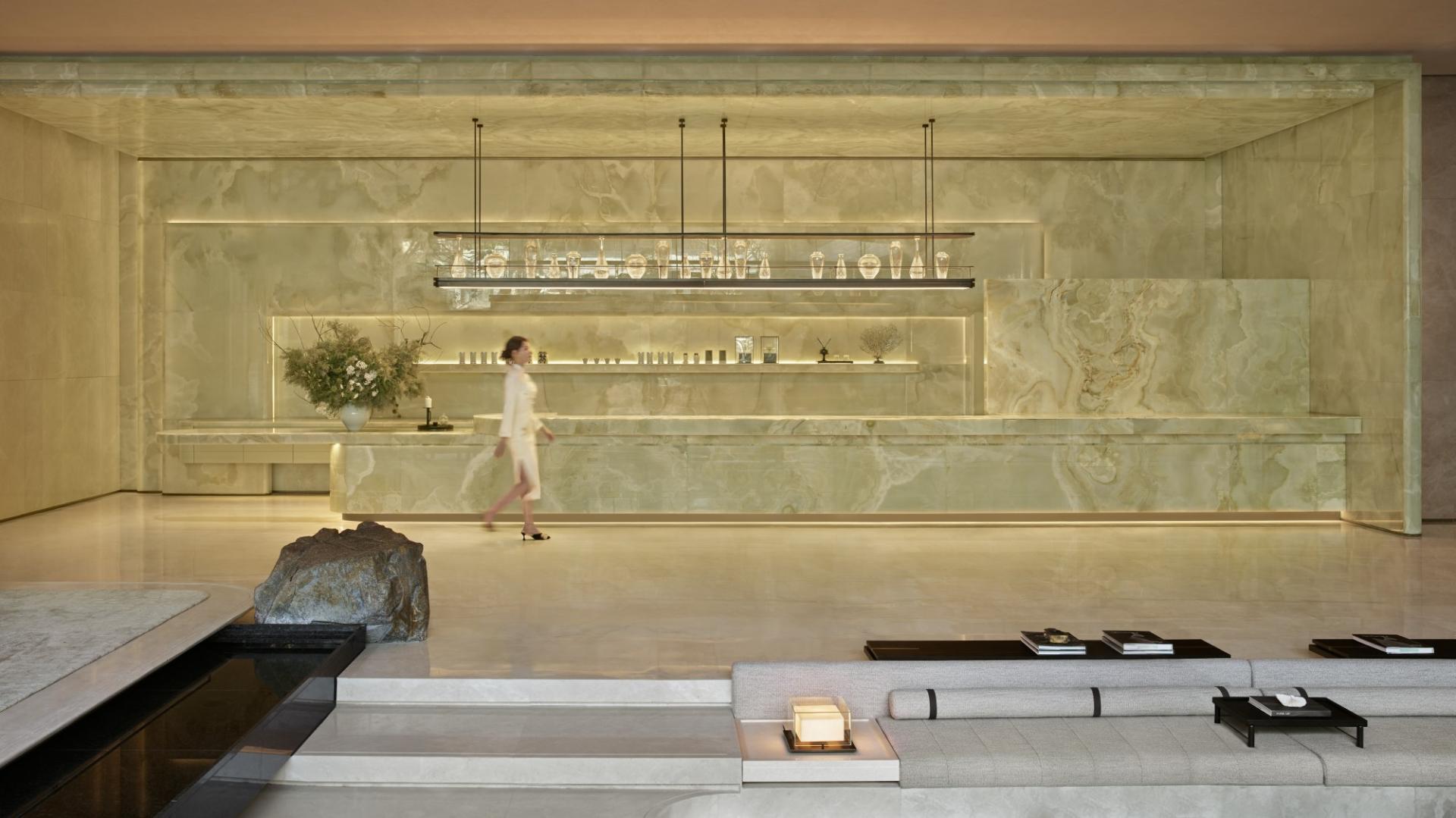 London Design Awards Winner - EMERALD VILLA
