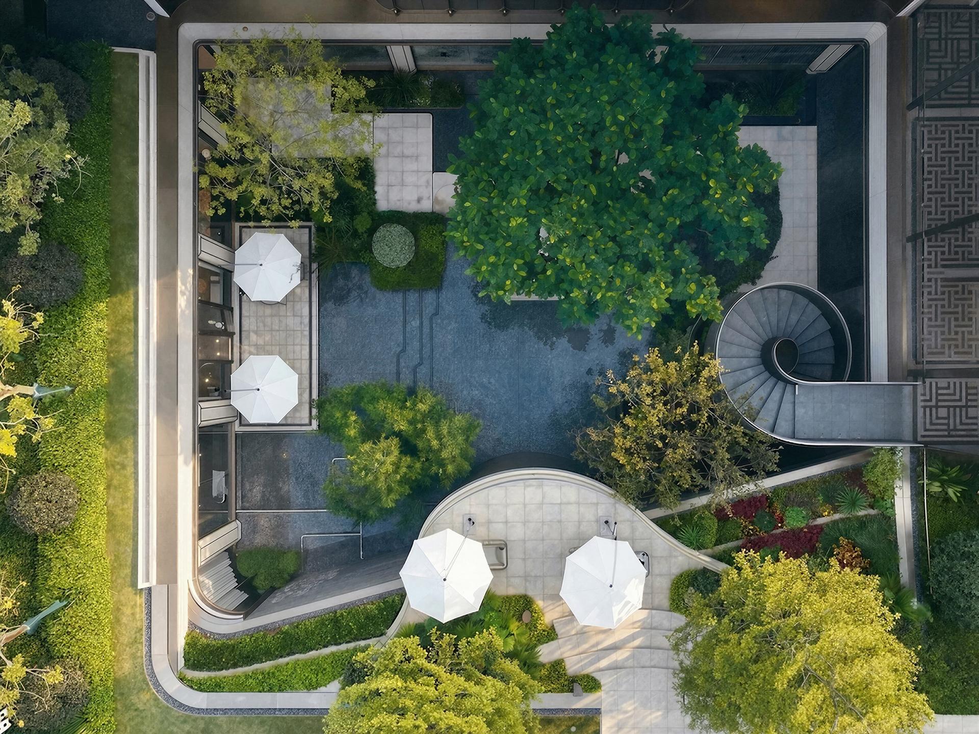 London Design Awards Winner - Zuohai · Elegant Jade
