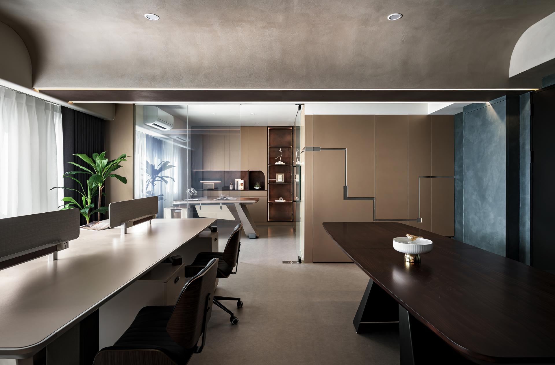London Design Awards Winner - Midnight Sphere