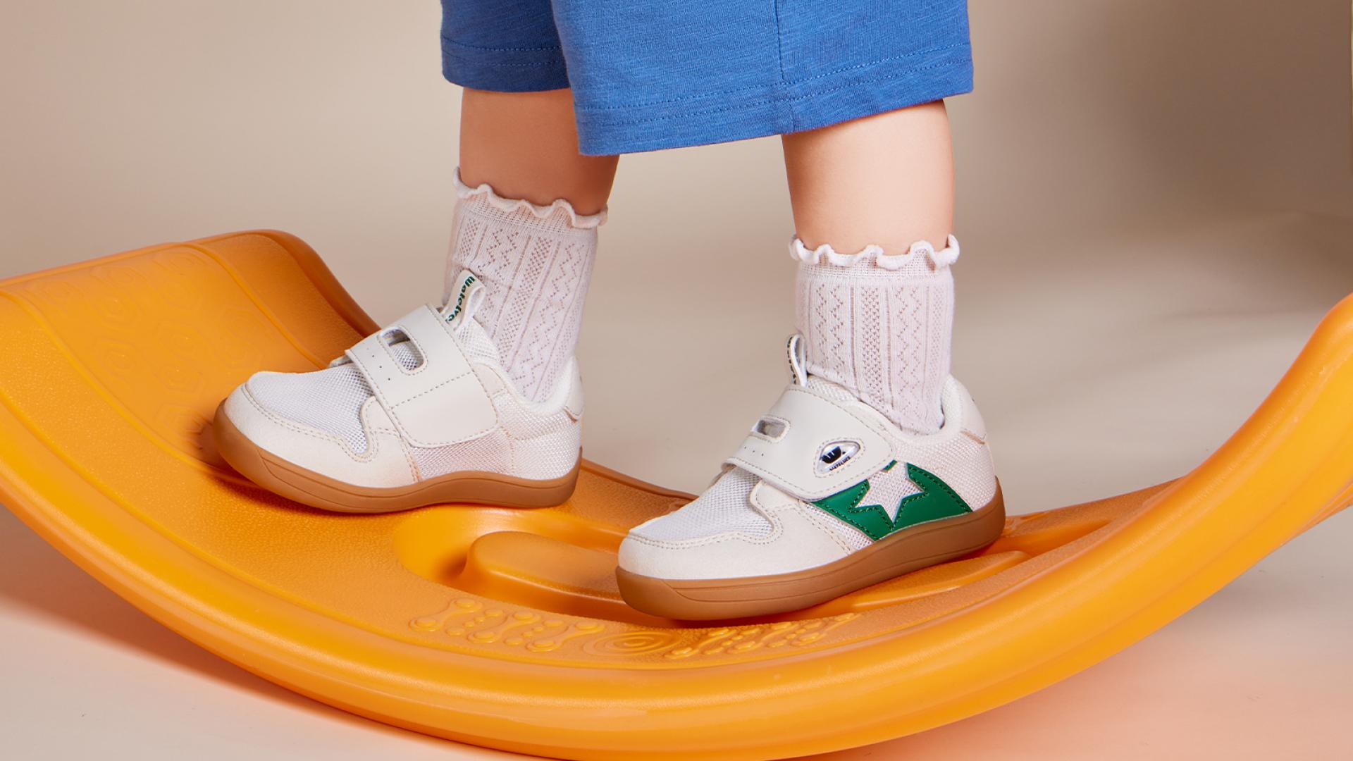 London Design Awards Winner - Breeze Kids' Barefoot Shoes