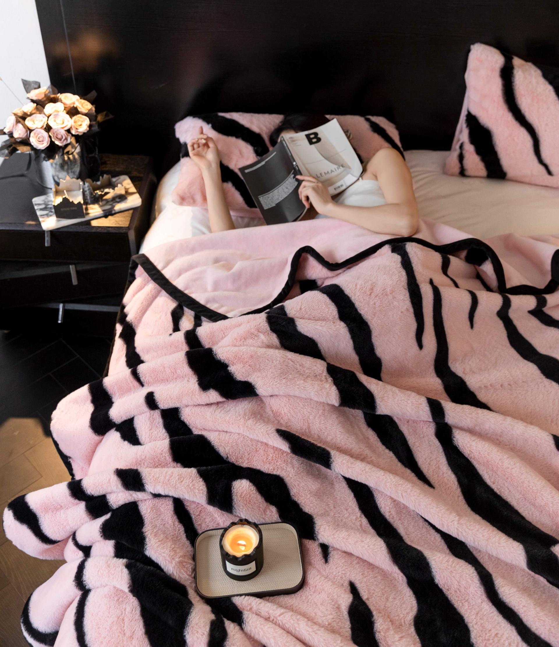 London Design Awards Winner - CHAOER Four-Piece Bedding Set Preference Series