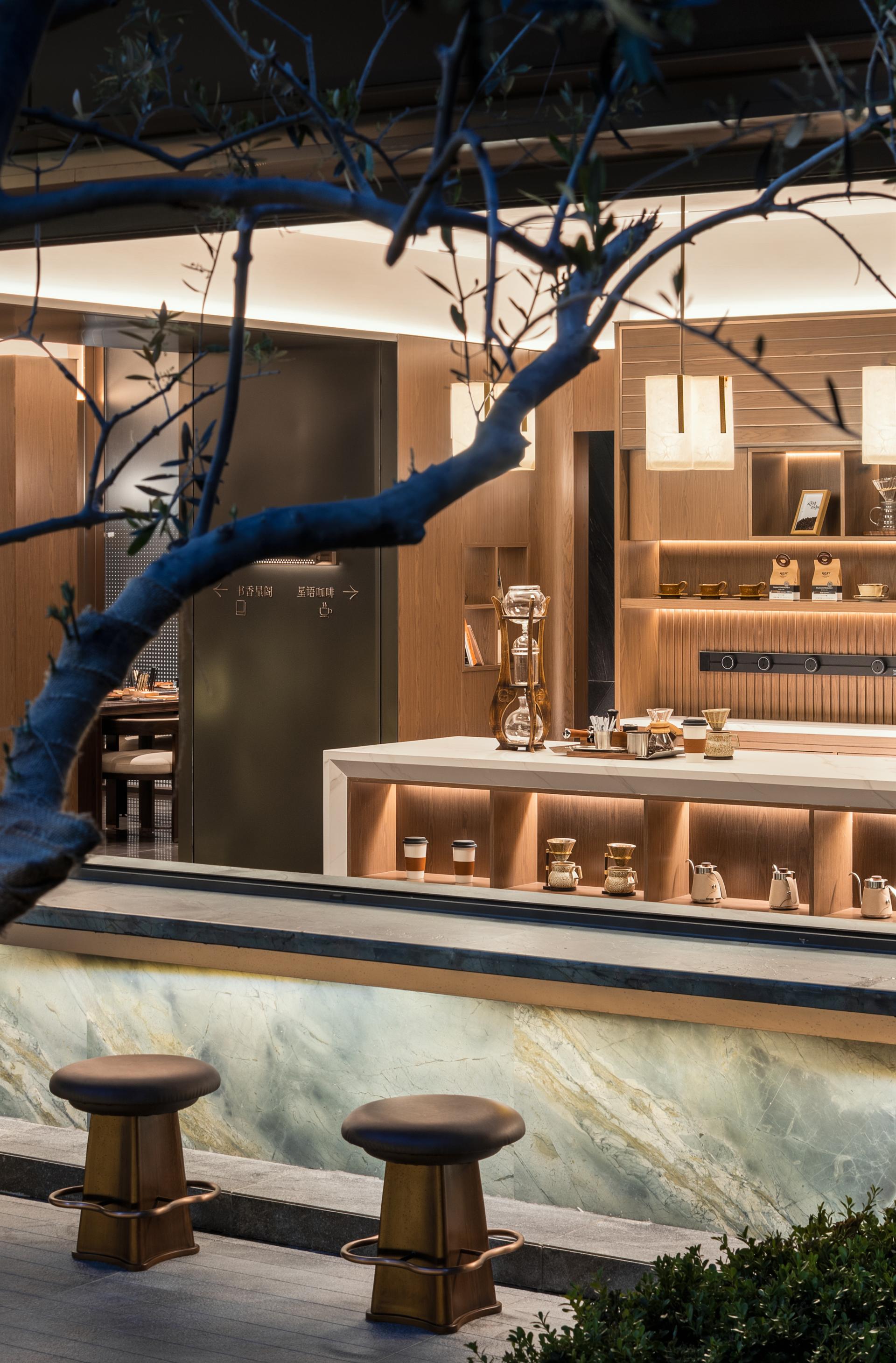 London Design Awards Winner - Starlight Mansion Experience Center