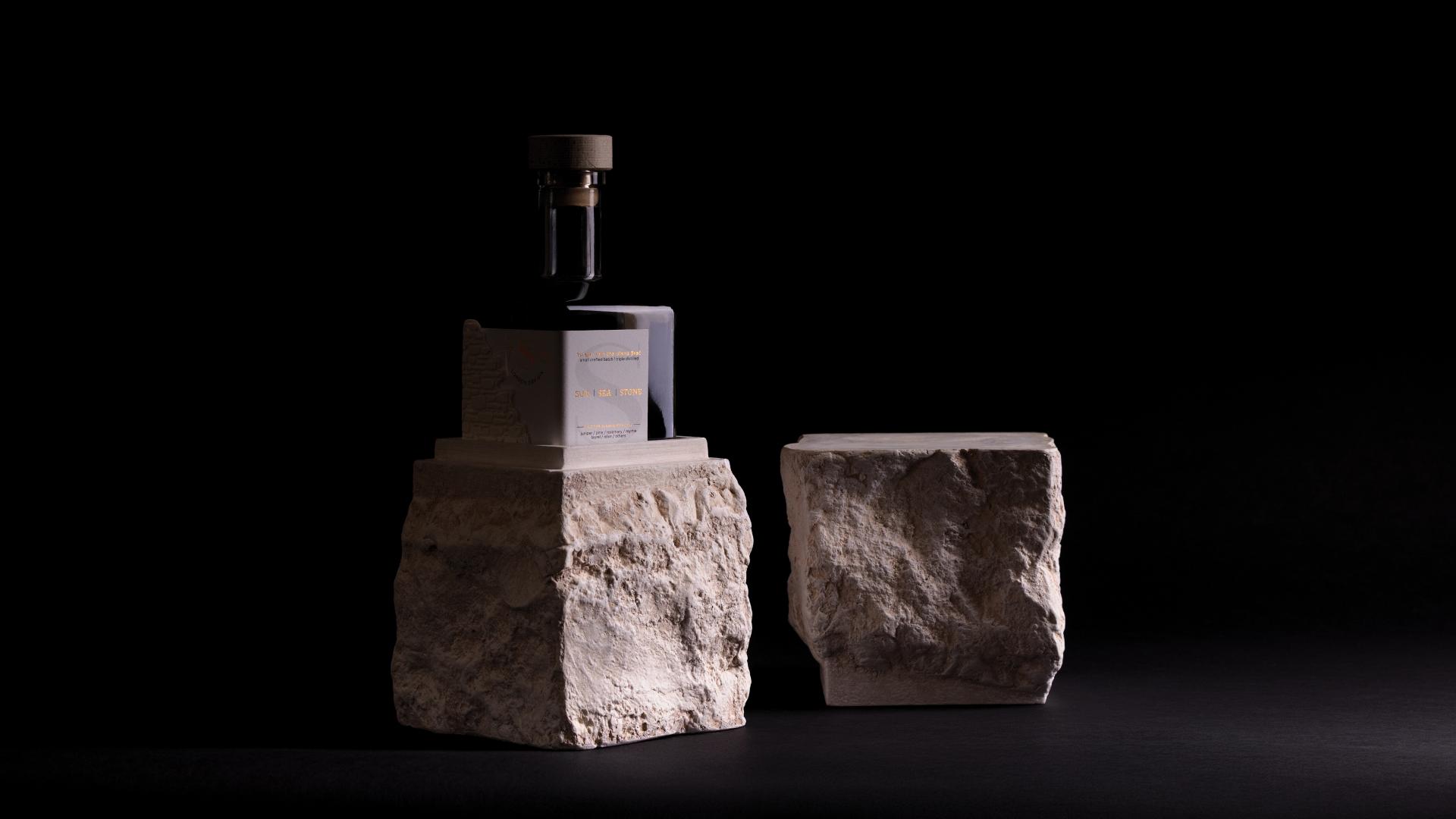 London Design Awards Winner - From Packaging to Sculpture: Luxury Reimagined
