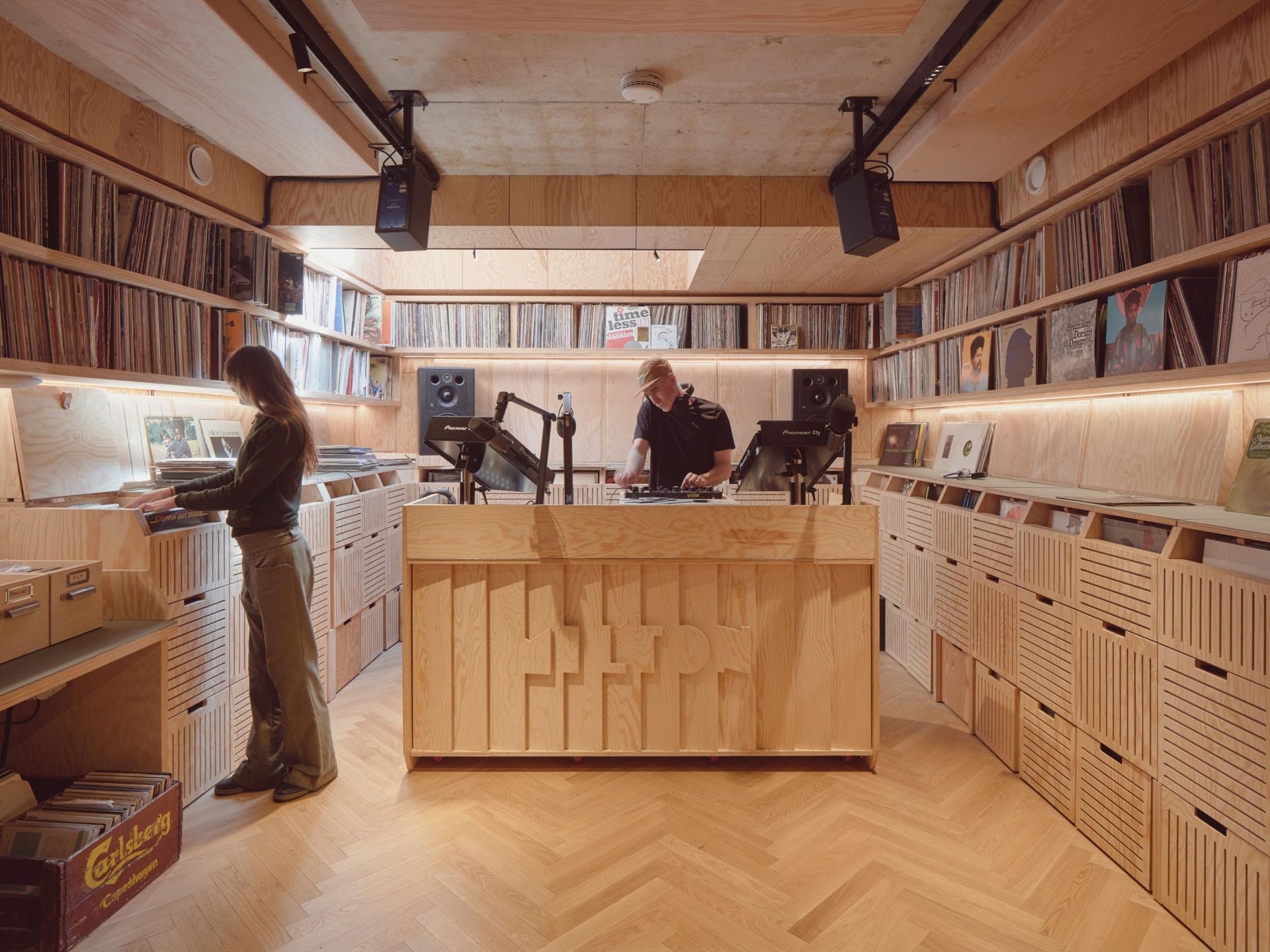London Design Awards Winner - Milton Studio