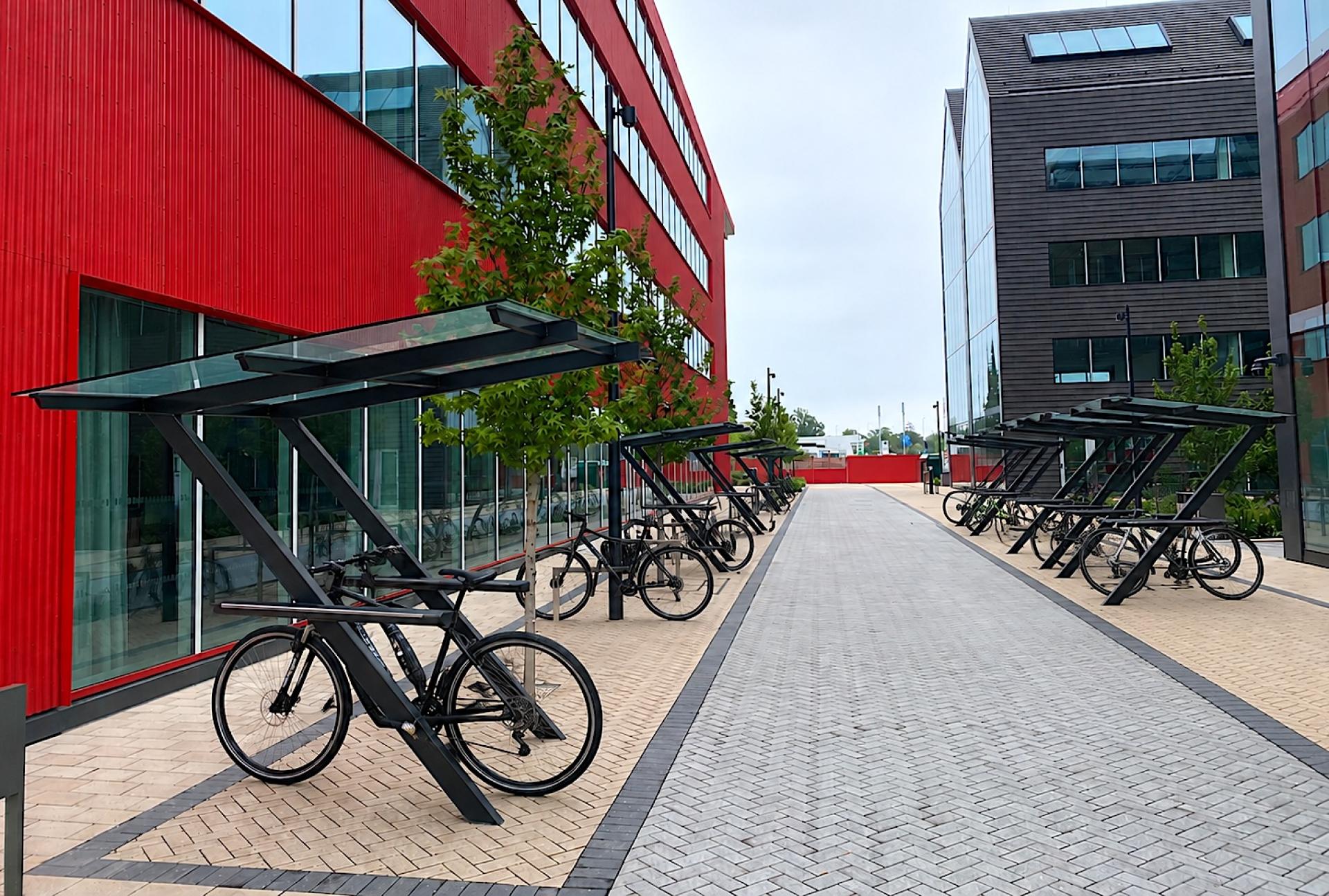 London Design Awards Winner - The Seventy Frame