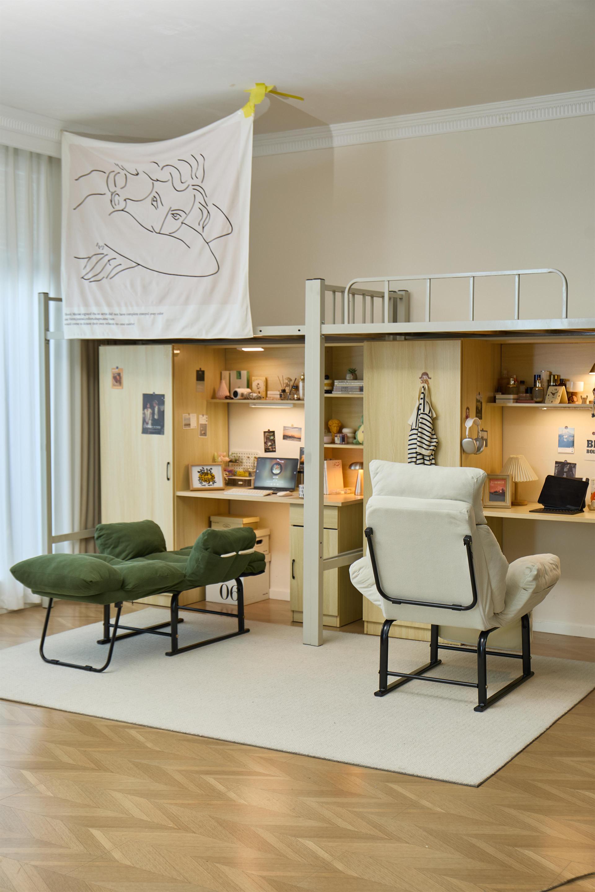 London Design Awards Winner - Recliner