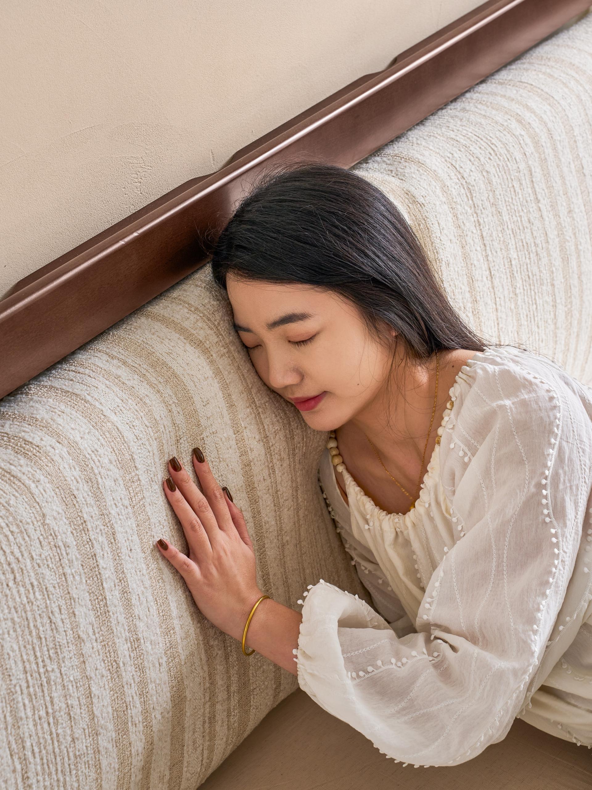 London Design Awards Winner - Mianyun Bed