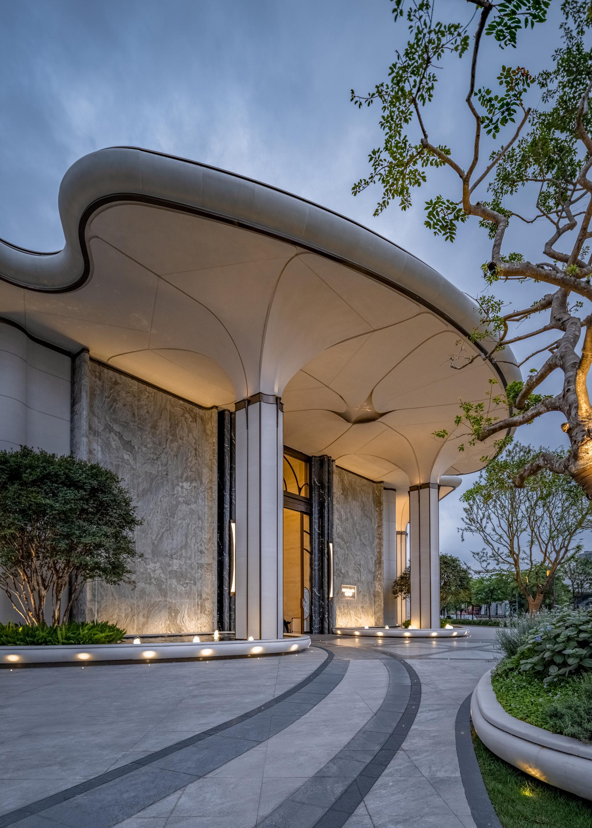 London Design Awards Winner - INNER LAND