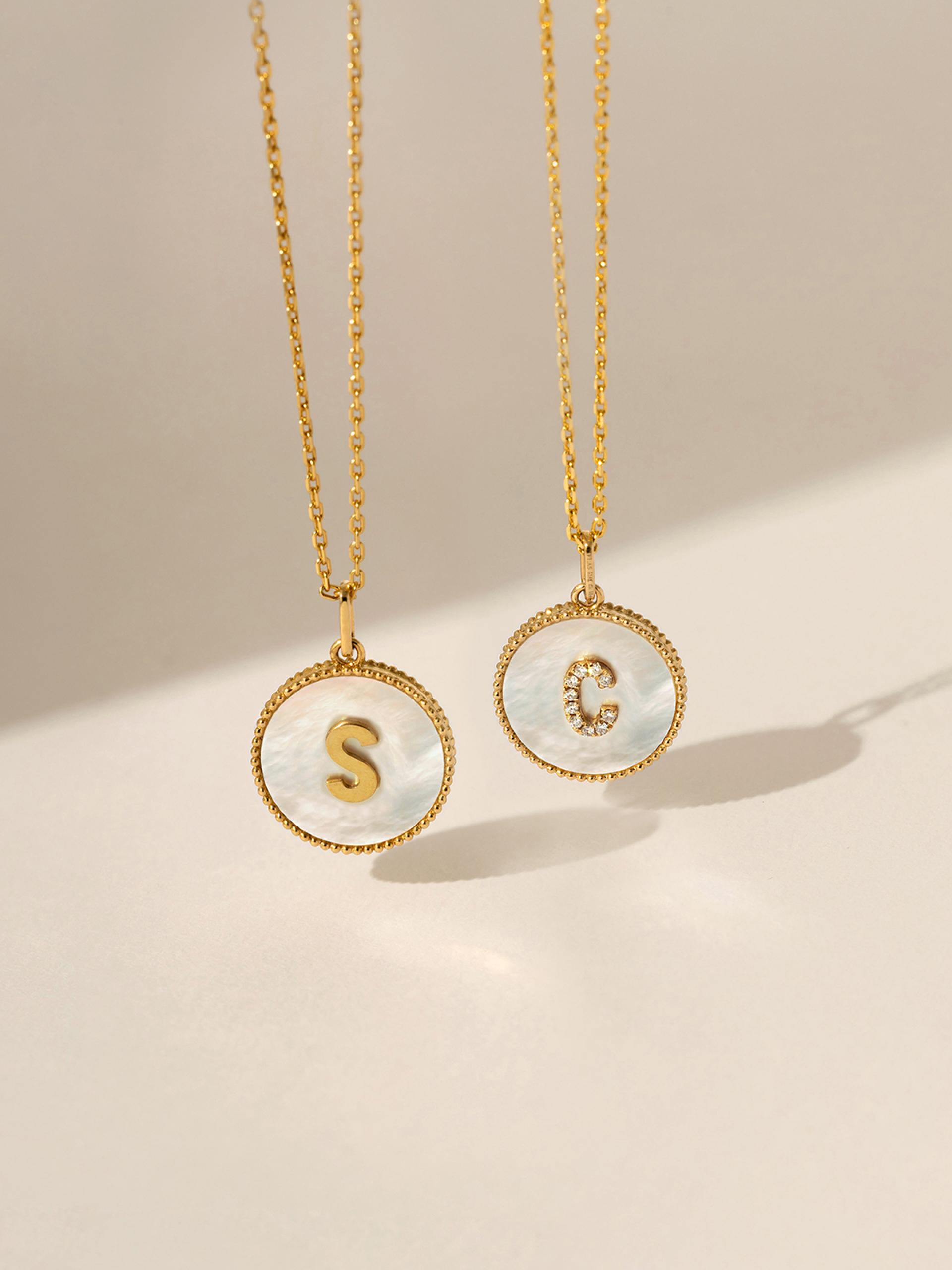 London Design Awards Winner - LEAN IN COIN