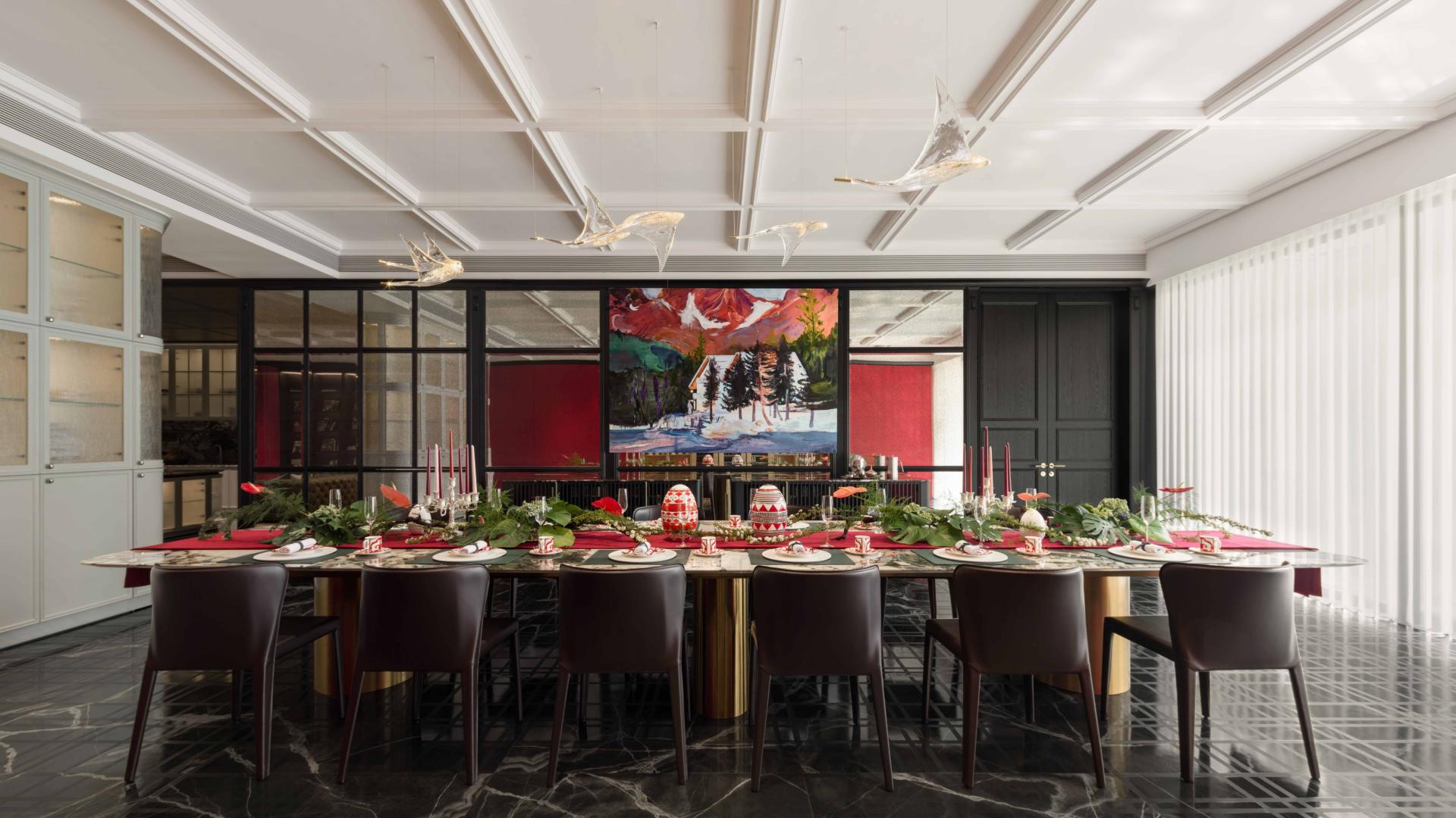 London Design Awards Winner - Manta Ray Chandelier