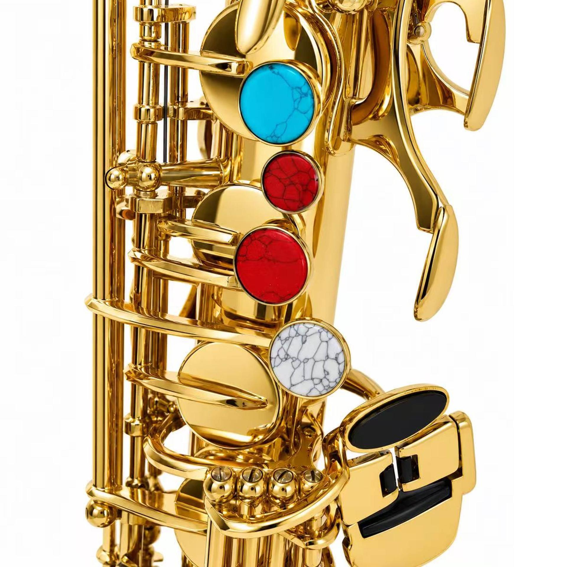 London Design Awards Winner - Lige Five Elements Saxophone