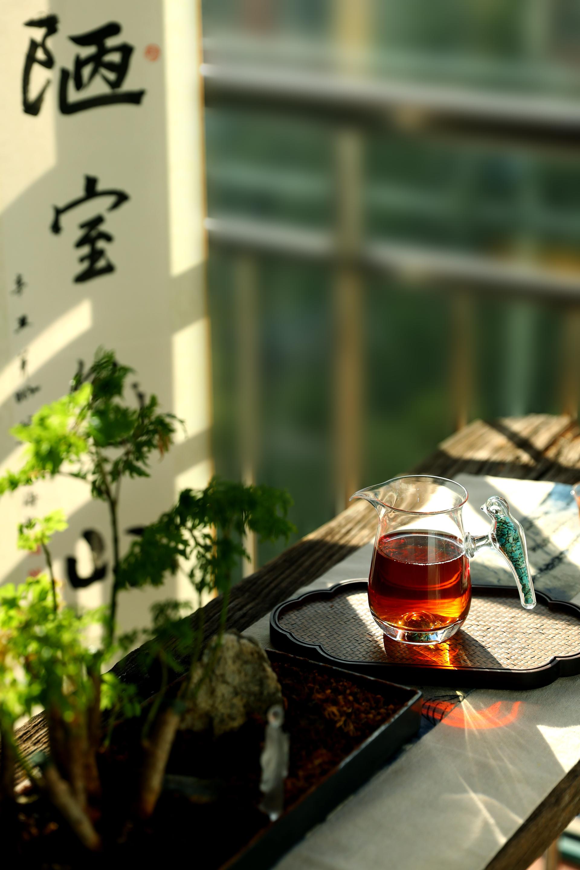 London Design Awards Winner - Qinglang Calaite Tea Set