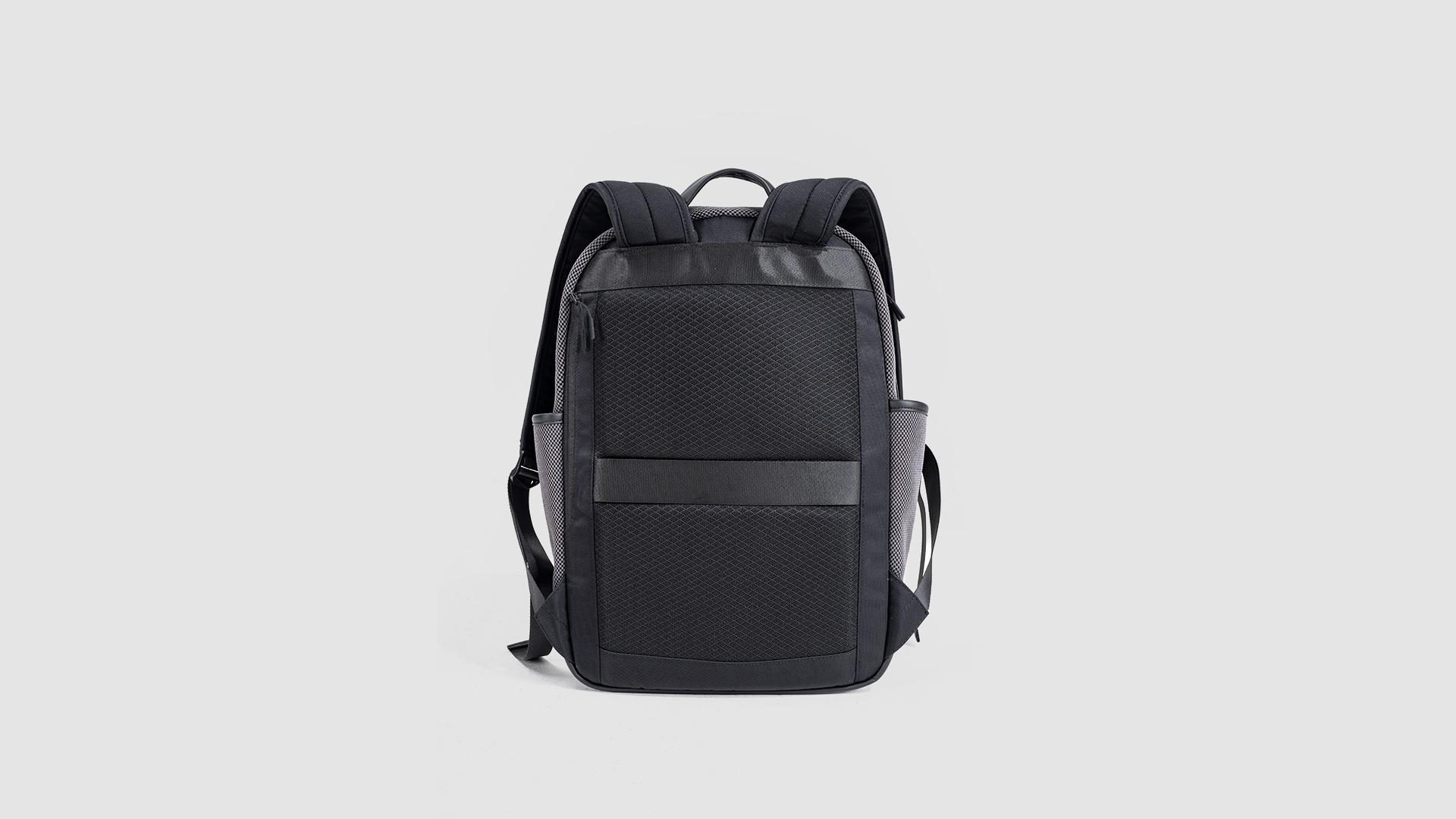 London Design Awards Winner - Ever Advanced Knit Zipper Backpack