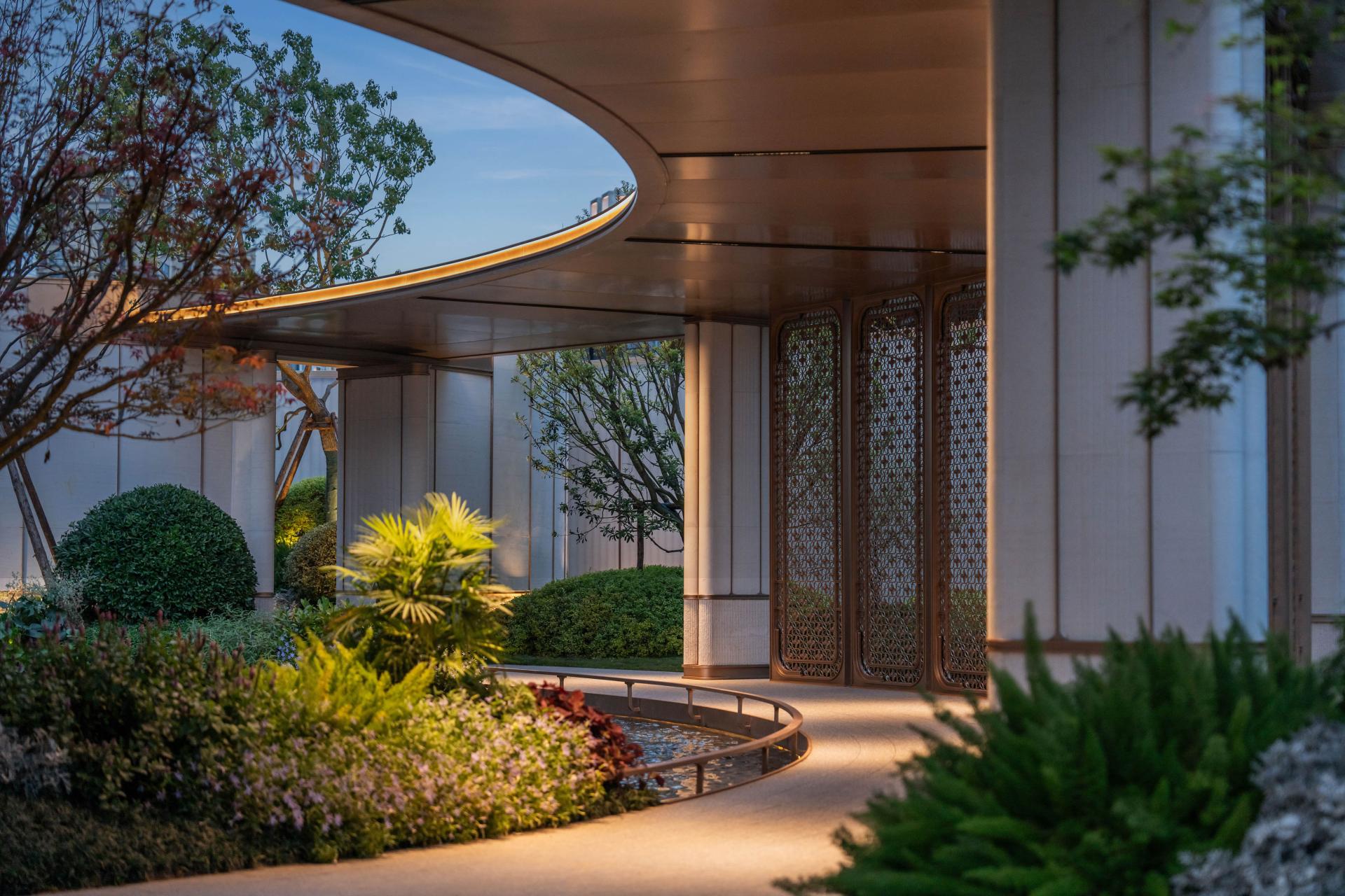 London Design Awards Winner - Landscape Design of Nanchang Chaoyang Yunqi Project