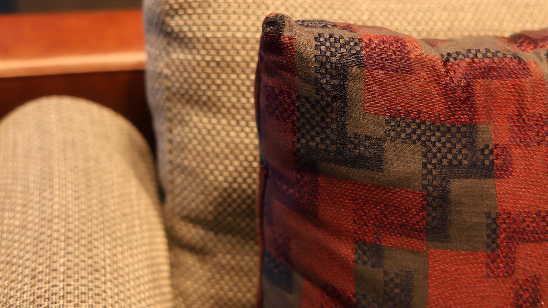 London Design Awards Winner - Mist Elegance Weave