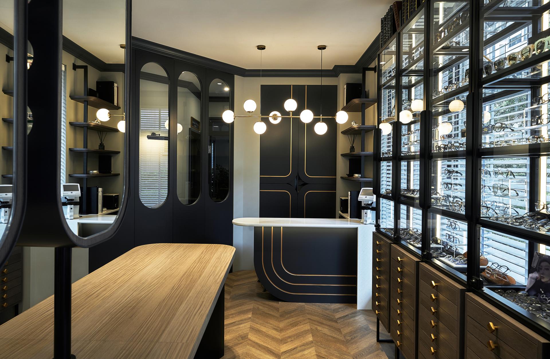 London Design Awards Winner - Moments in Reflection