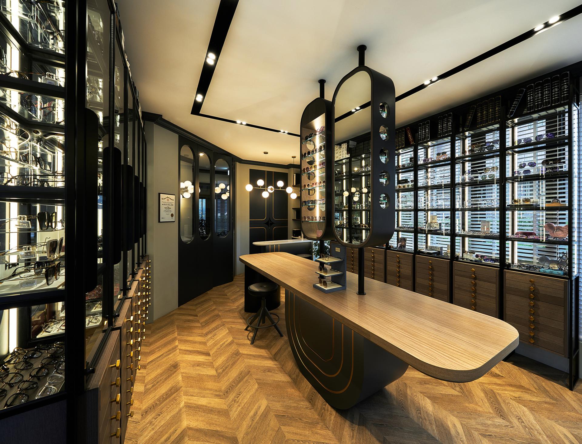 London Design Awards Winner - Moments in Reflection