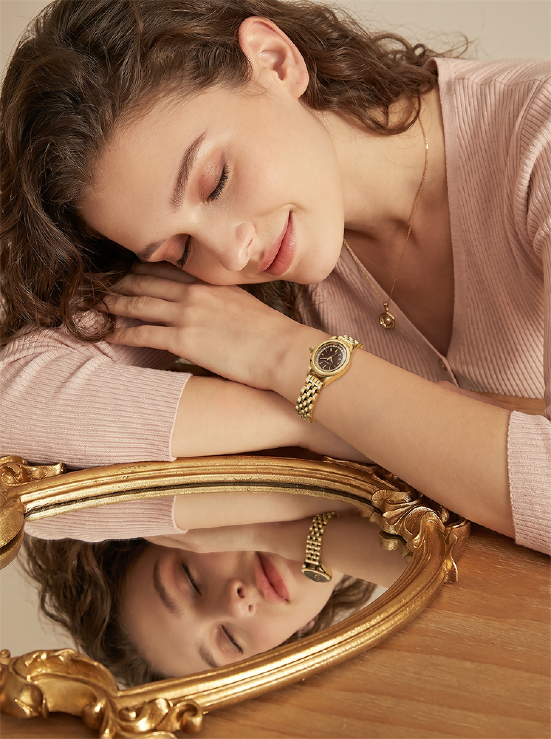 London Design Awards Winner - Mini Magic Mirror