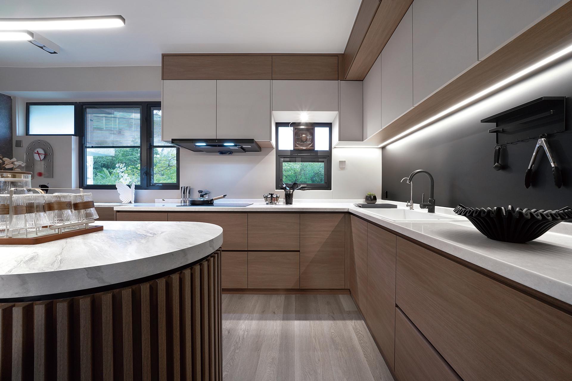 London Design Awards Winner - Urban Facet
