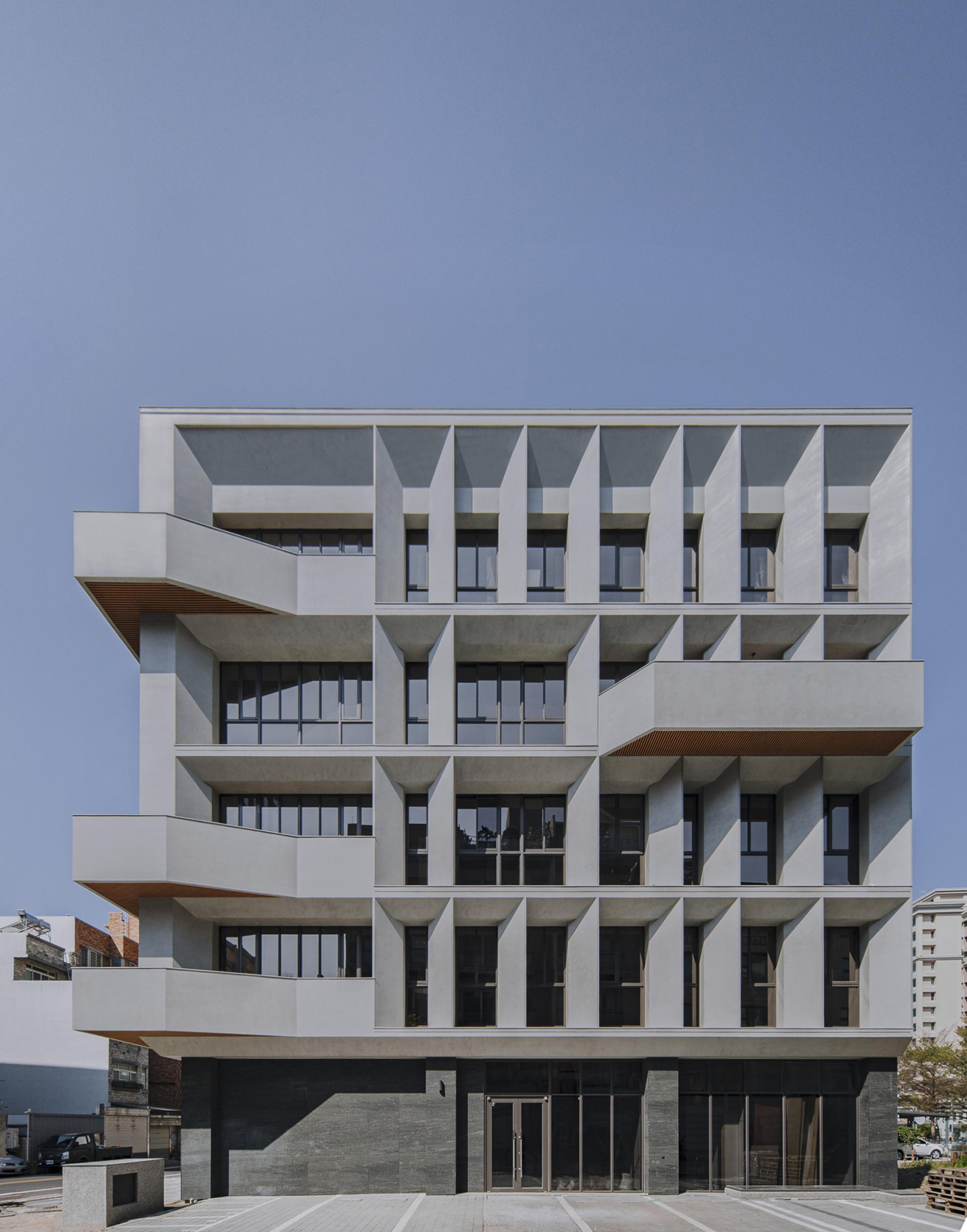 London Design Awards Winner - Yongxin Technology Corporate Headquarters Office Building