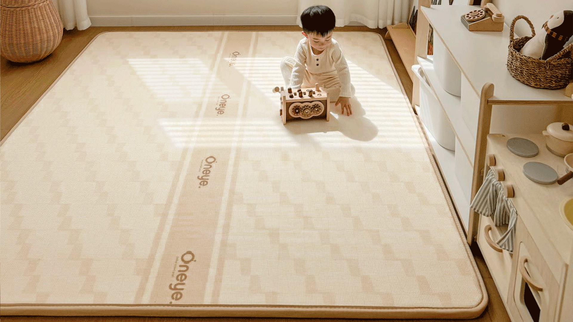 London Design Awards Winner - Oneye Baby Play Mat