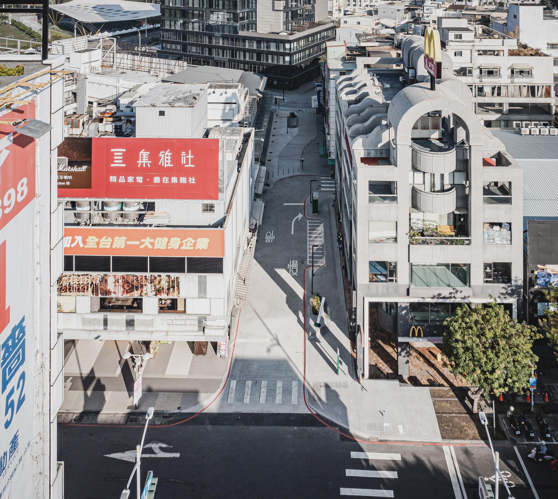 London Design Awards Winner - The Yuzhu Shopping District Transformation Project