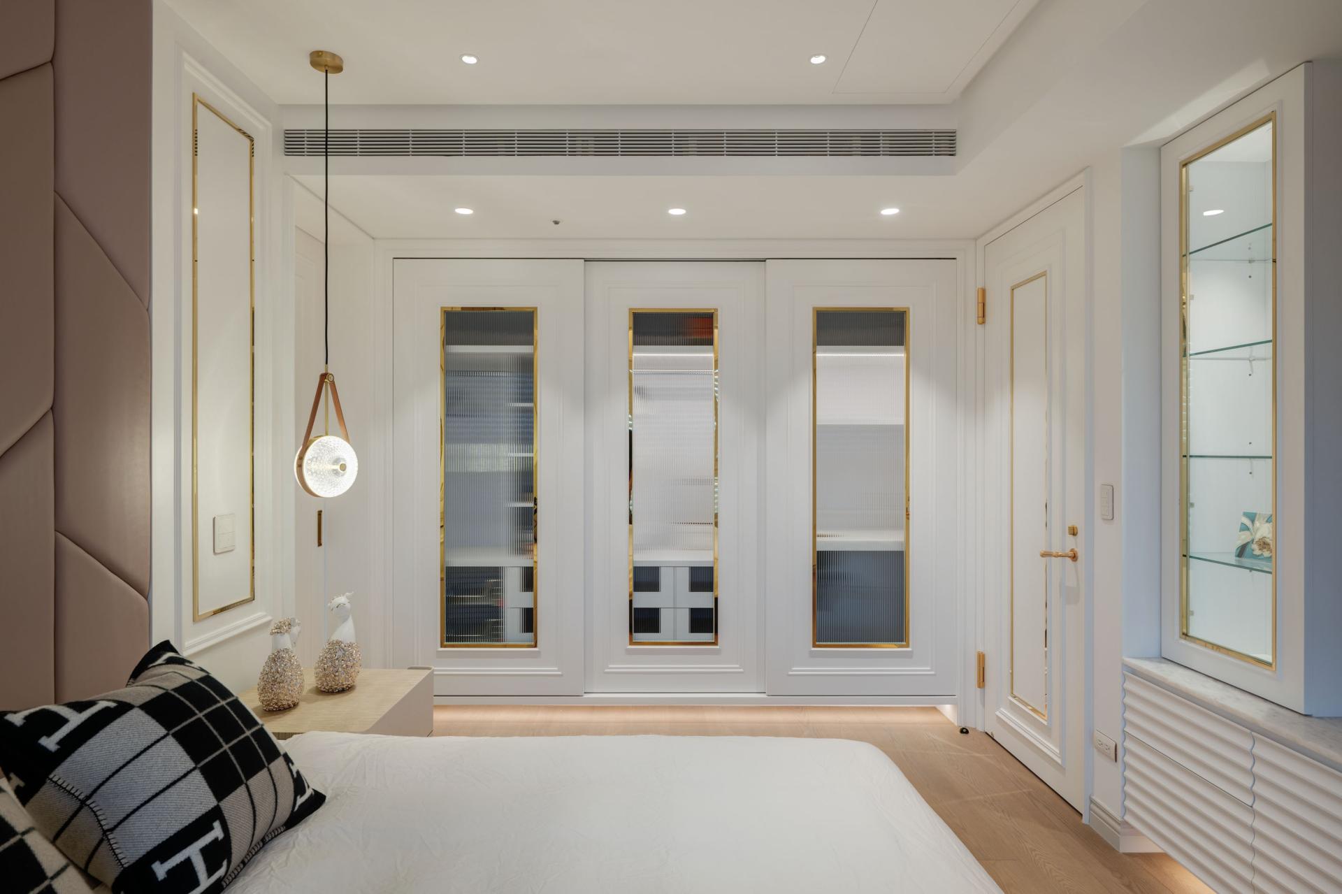 London Design Awards Winner - Radiant Elegance