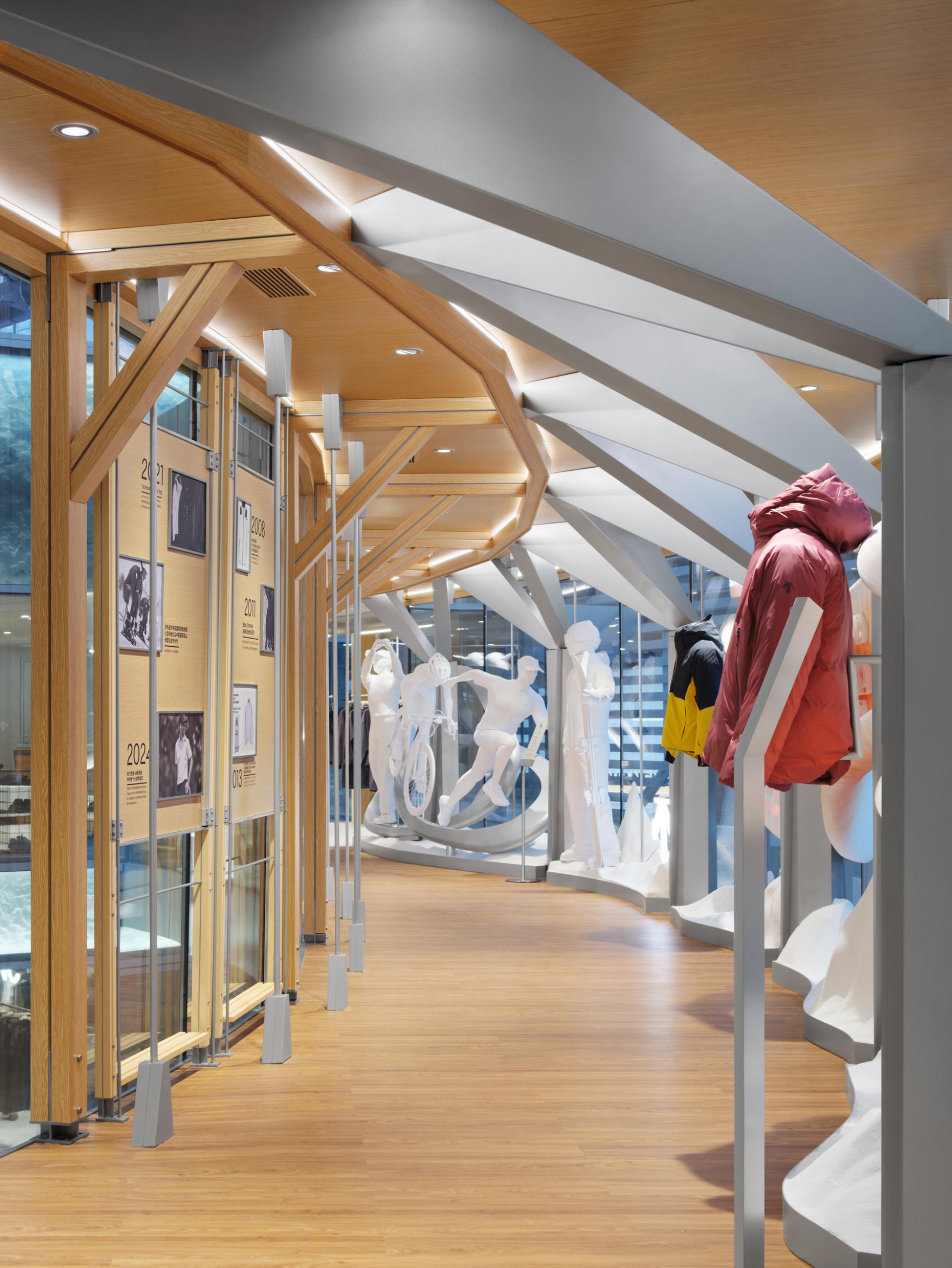 London Design Awards Winner - Descente Global Flagship Store (Beijing China Central Place)