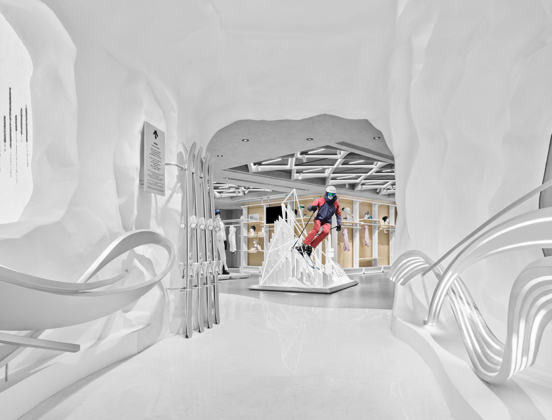 London Design Awards Winner - Descente Global Flagship Store (Beijing China Central Place)