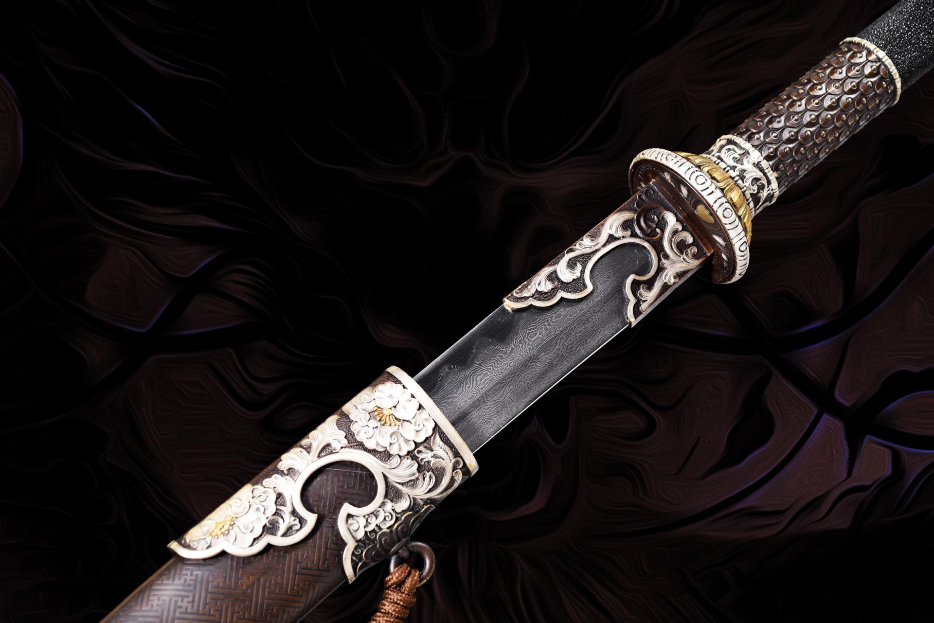 London Design Awards Winner - Longque Saber