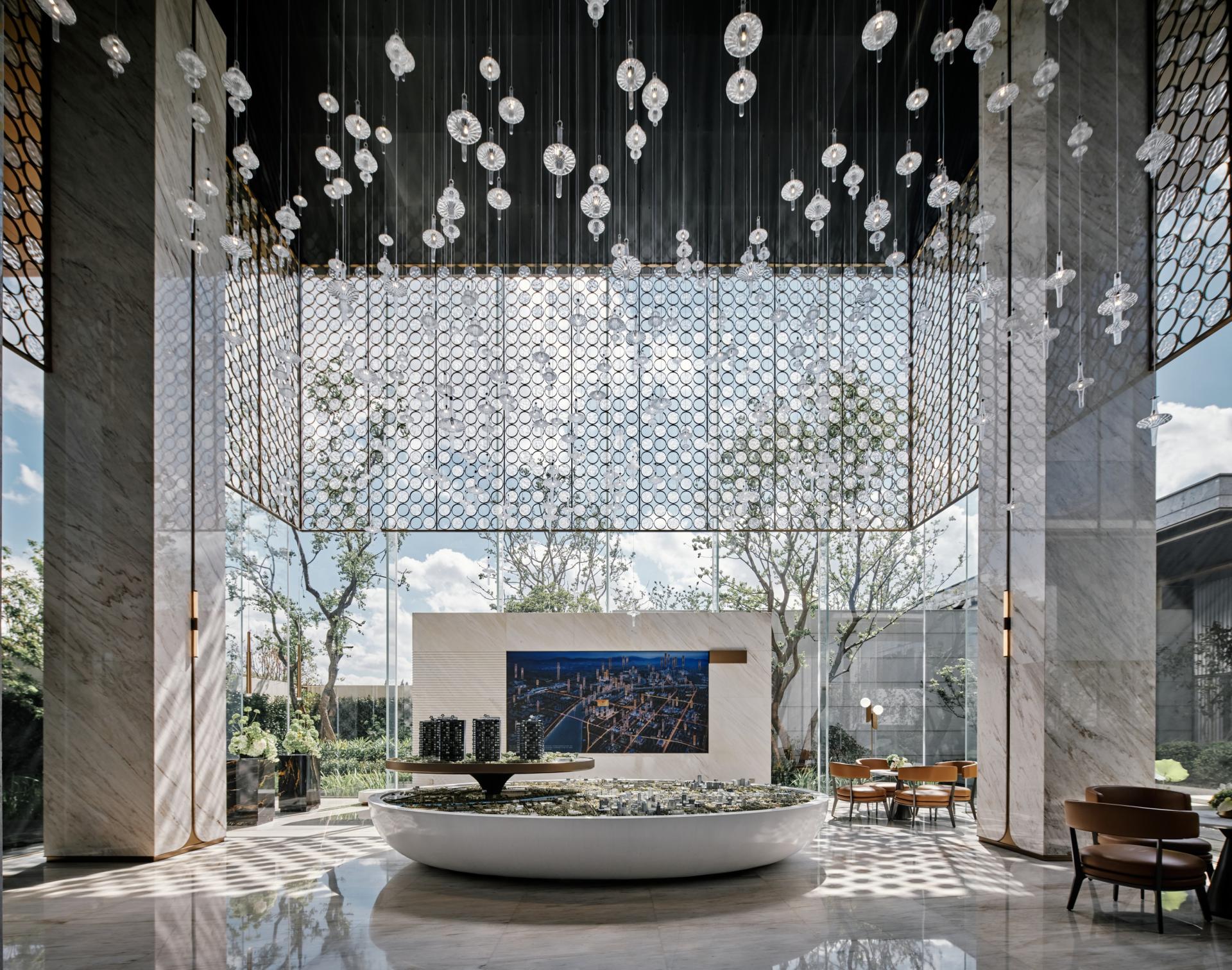 London Design Awards Winner - PHOENIX OASIS
