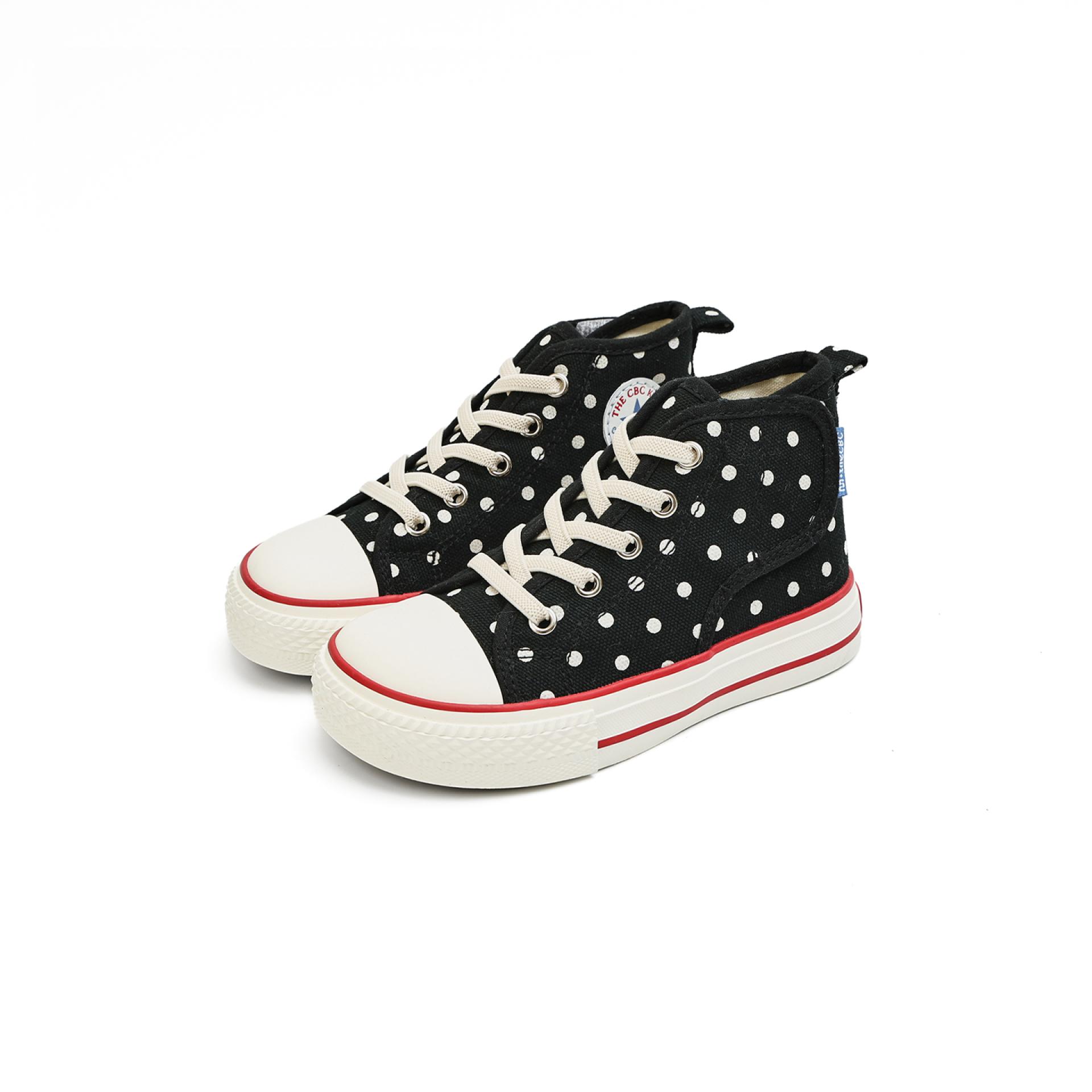 London Design Awards Winner - 5-Dimensional Professional Kids Skate Shoes