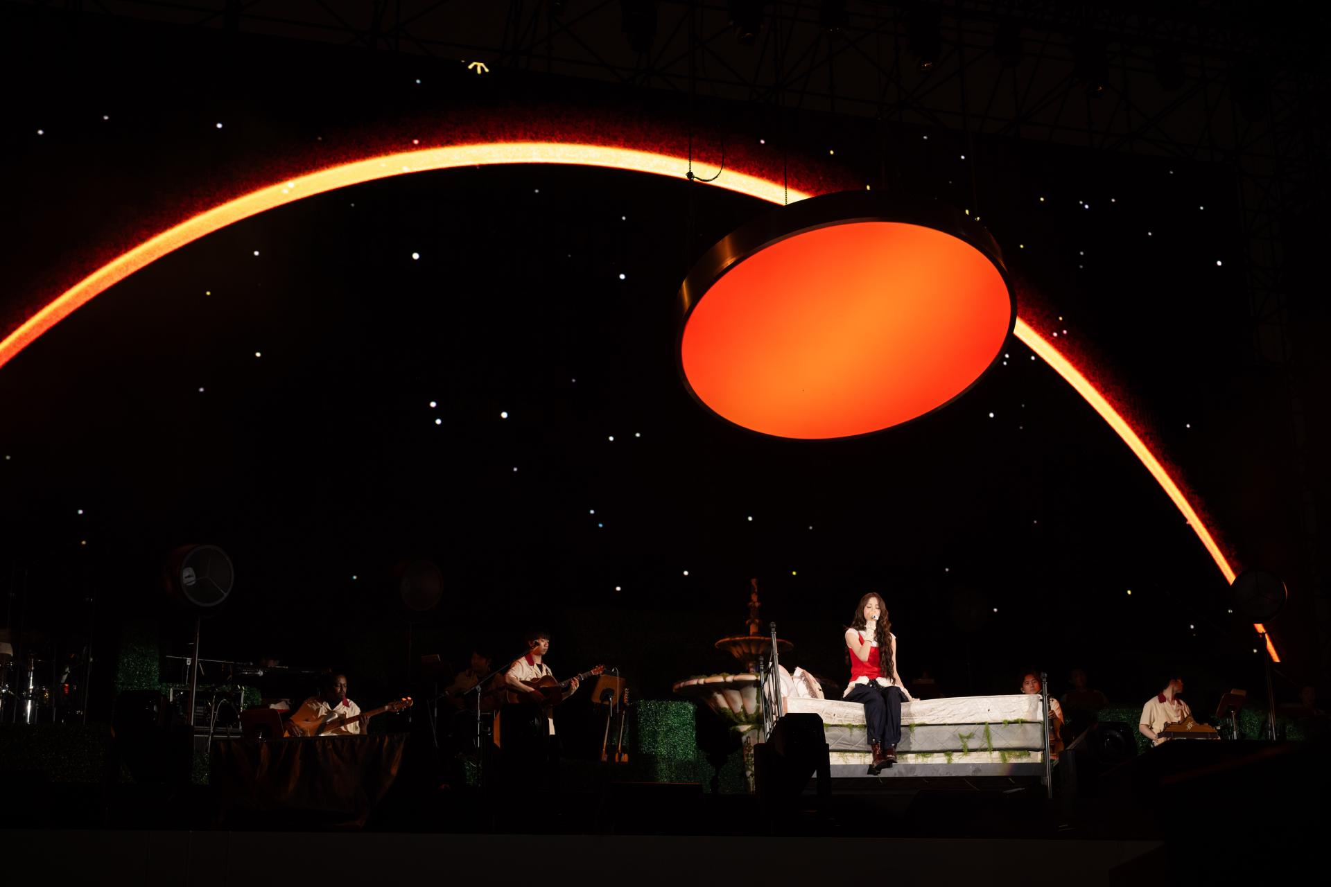 London Design Awards Winner - 2026 NANAOUYANG Shanghai Concert: Playlist Carnival