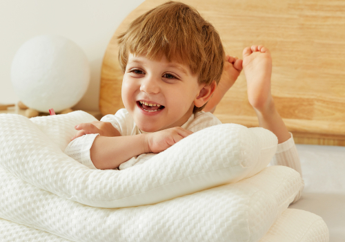 London Design Awards - HOAG Kids Spine Relief Pillow