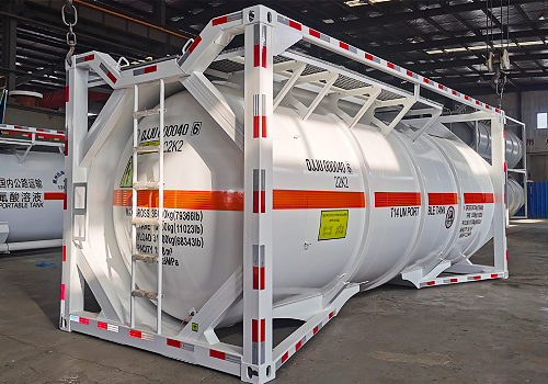 London Design Awards - Hazardous liquid tank containers