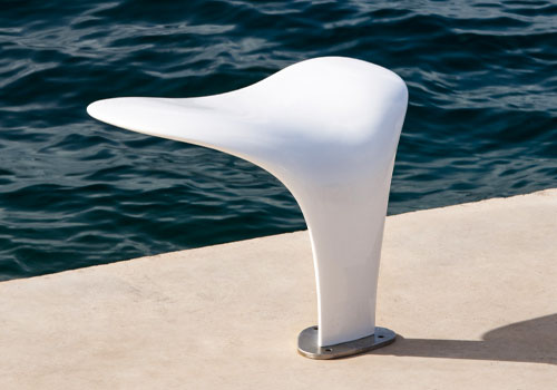 London Design Winner - QZ URBAN FURNITURE - WHALE TAIL Bench