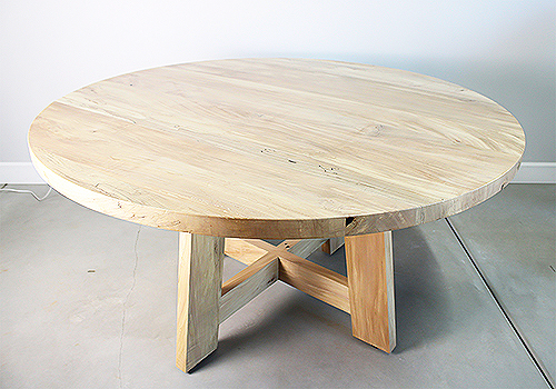 London Design Winner - Smith Farms - Larsen Table