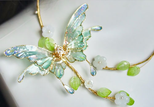 London Design Winner - AURORA ART LTD - Rebirth of Traditional Art - Fashion Jewellery Collection