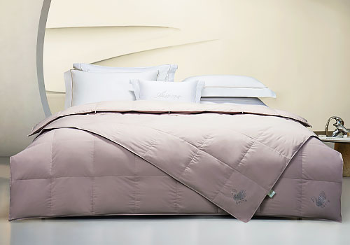 London Design Winner - South Bedding Technology Co.,Ltd. - A+365 SmartThermo All-Season Multi-Function Goose Down Quilt