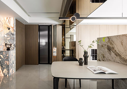 London Design Winner - VS MUSES LAB - Luminous Eclipse