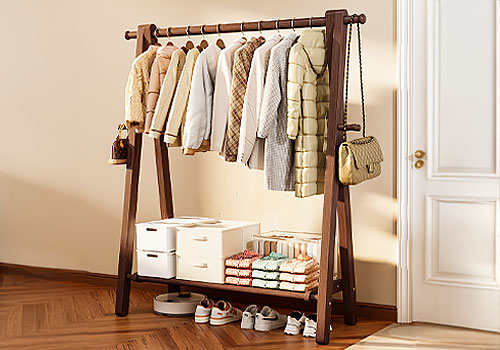 London Design Winner - anjuke - floor-standing solid wood coat rack