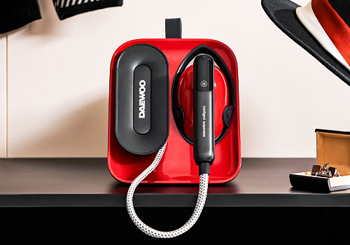 London Design Awards - DAEWOO Rose Portable Iron