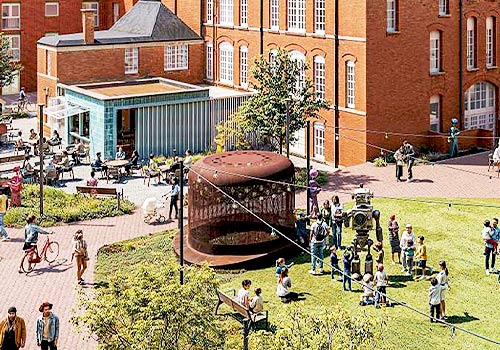 London Design Awards -  Stopford Park’s Top Hat Sculpture
