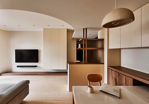 London Design Winner - LAIDIAN INTERIOR DESIGN -  Illuminated Harmony 