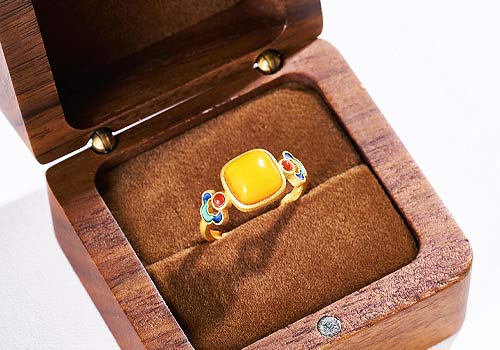 London Design Winner - Guangzhou Shanchi Cultural Creativity Co., Ltd. - MiNi Amber Ring